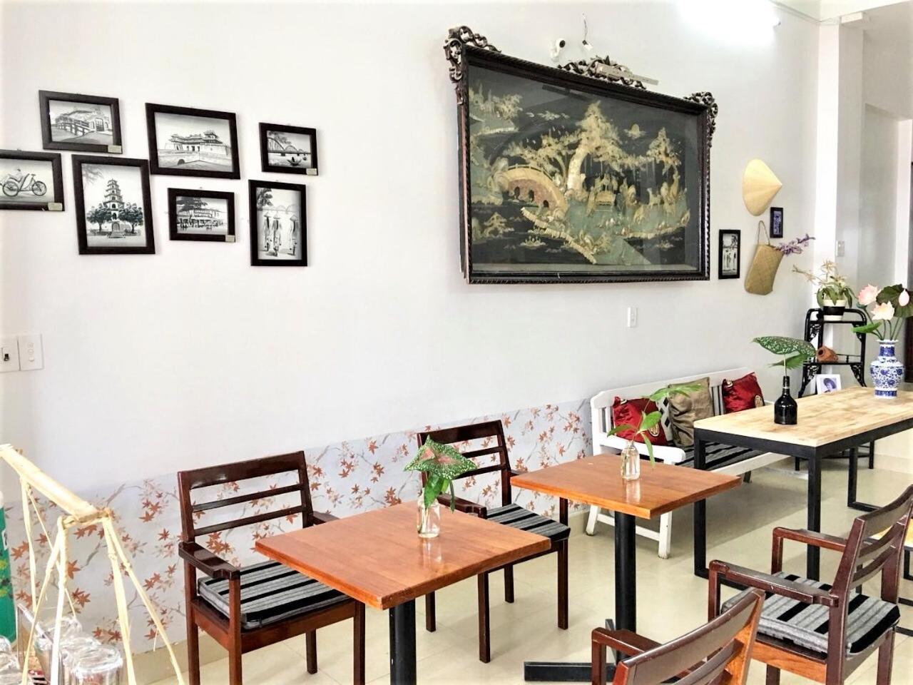 Rubis Hostel Hue Esterno foto