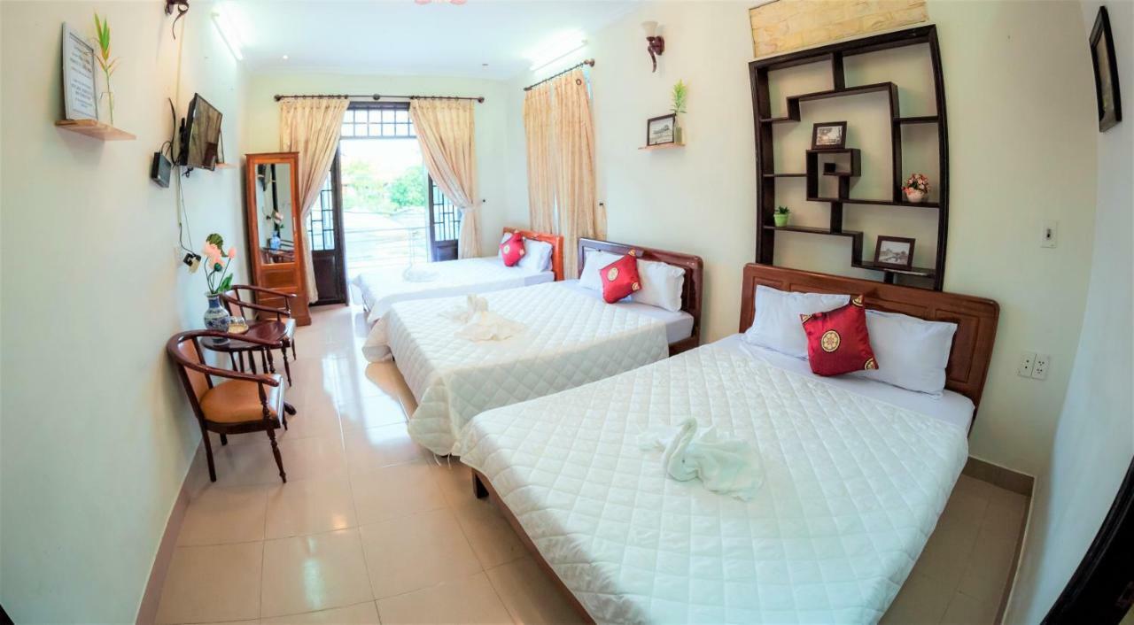 Rubis Hostel Hue Esterno foto